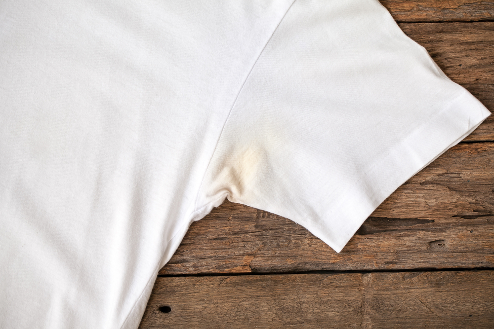 Wauw genade Port How to Remove Sweat Stains From Whites | Pennsbury Plaza Laundry Zone